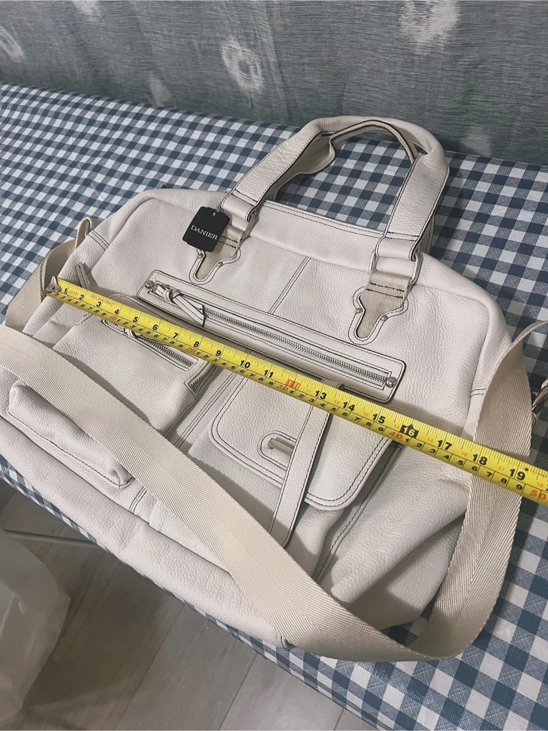 Danier Leather Bag - photo 2