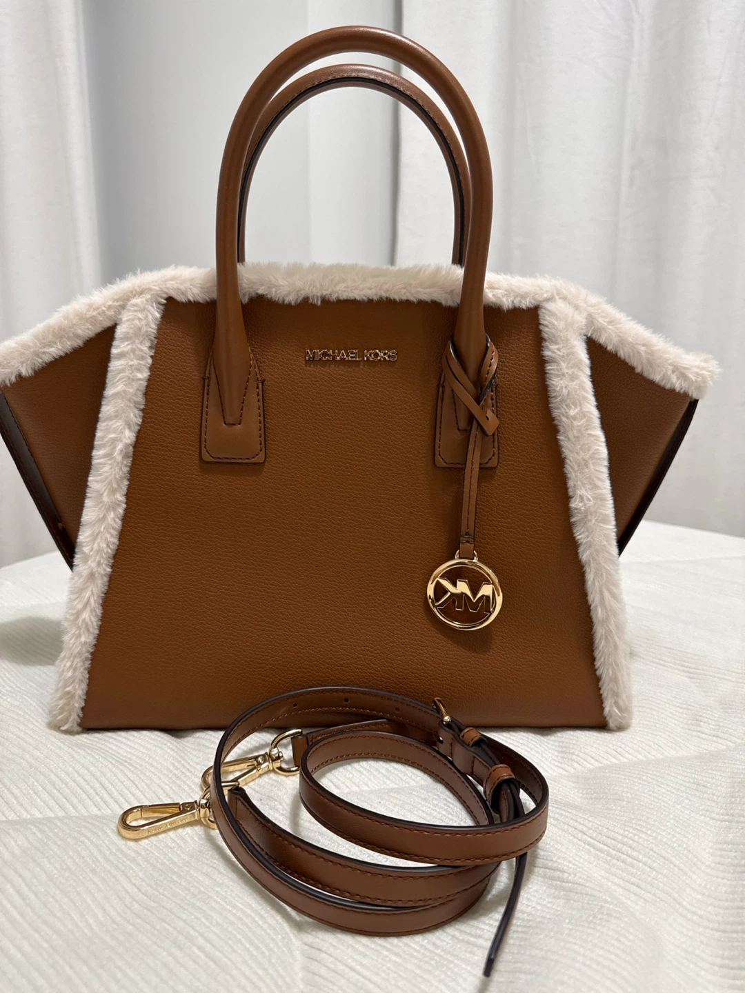 Michael Kors Brown Fur Trimmed Tote Bag - photo 3