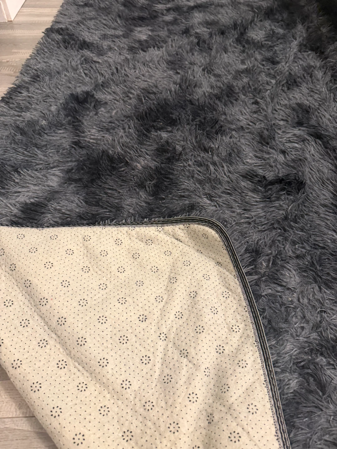 Grey Shag Rug - photo 2