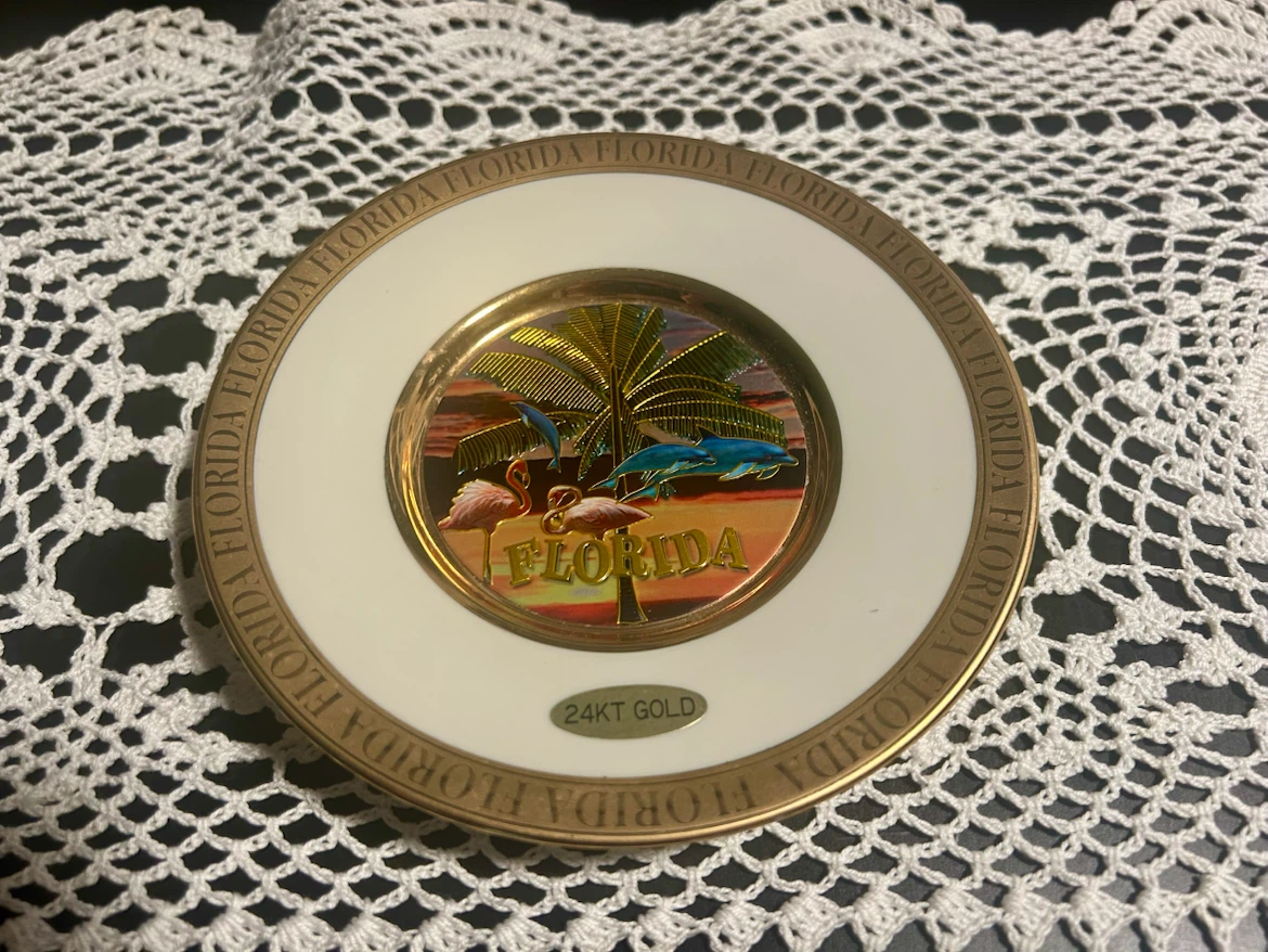 Chokin Art of Florida Decorative Plate