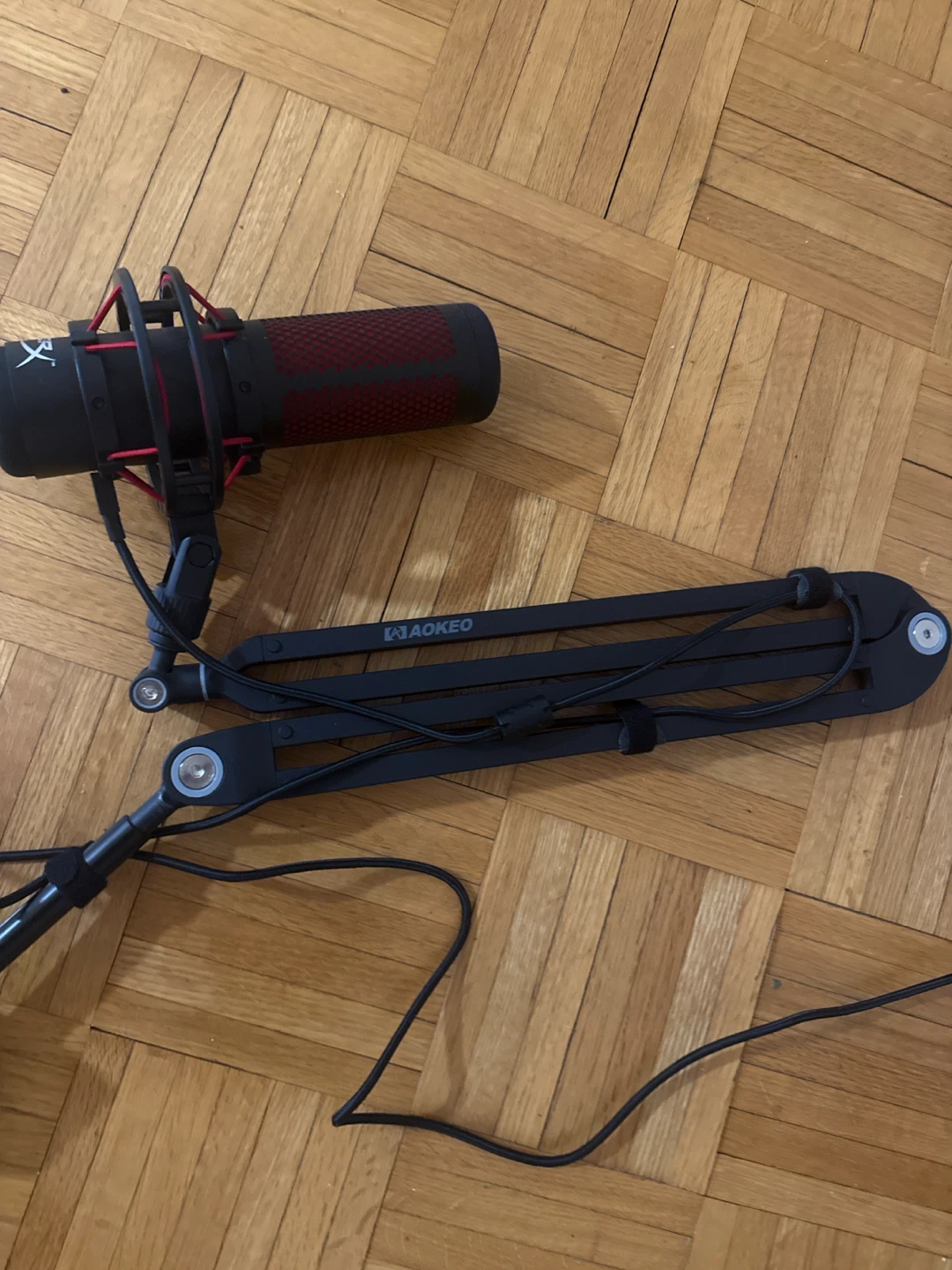 HyperX QuadCast USB Microphone with Boom Arm - photo 2