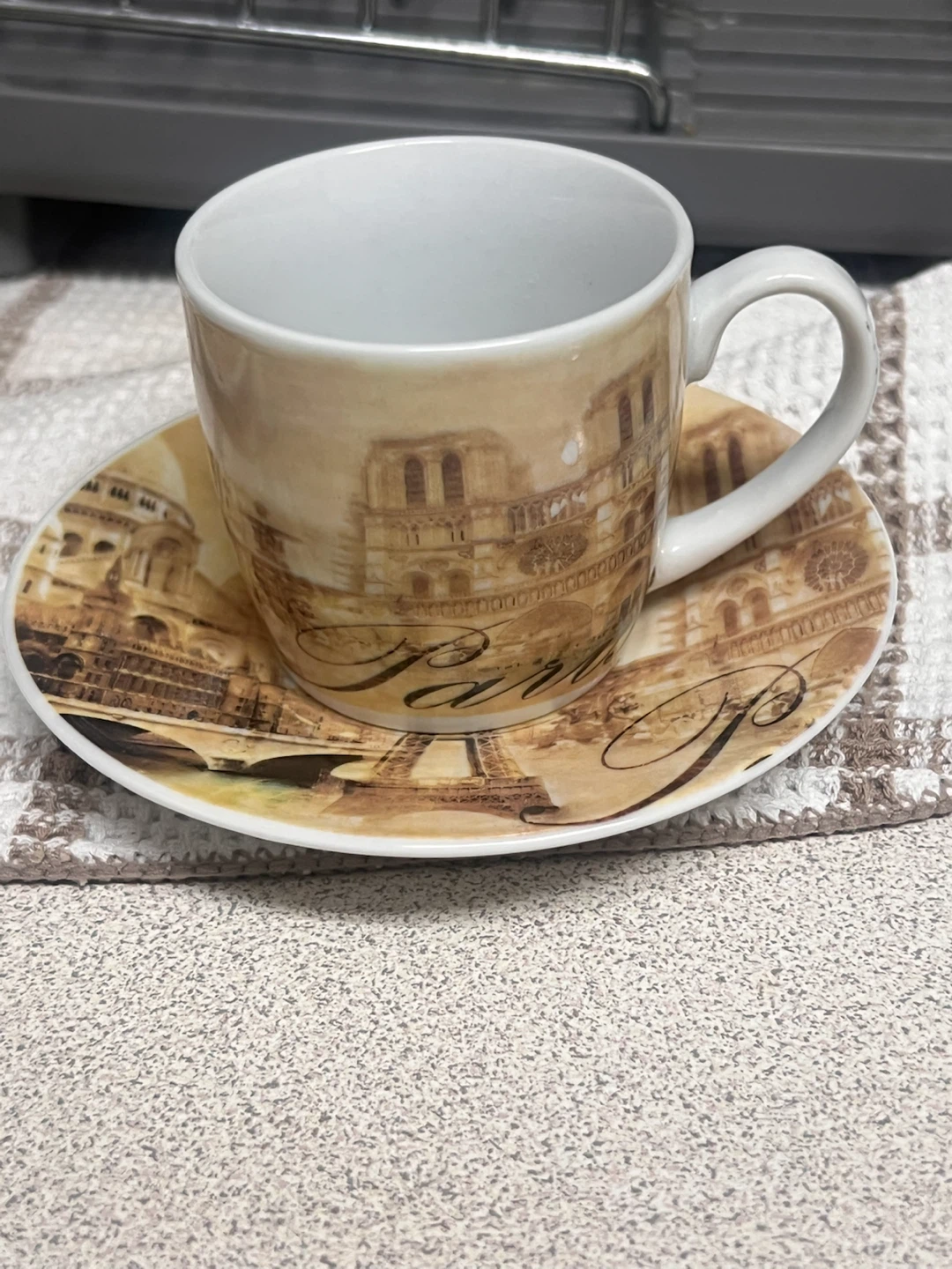 Set of 2 Coffee Cups and Saucers - Paris Design - photo 2