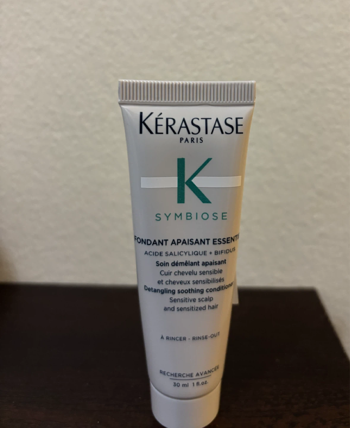 NEW-Kérastase Symbiose Detangling Soothing Conditioner 1 fl.oz.