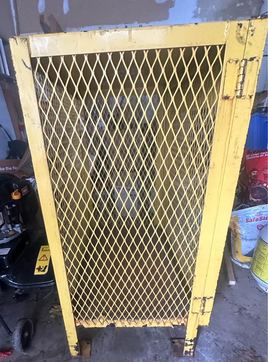 3 Propane Tank Storage Cages – Heavy Duty - photo 2