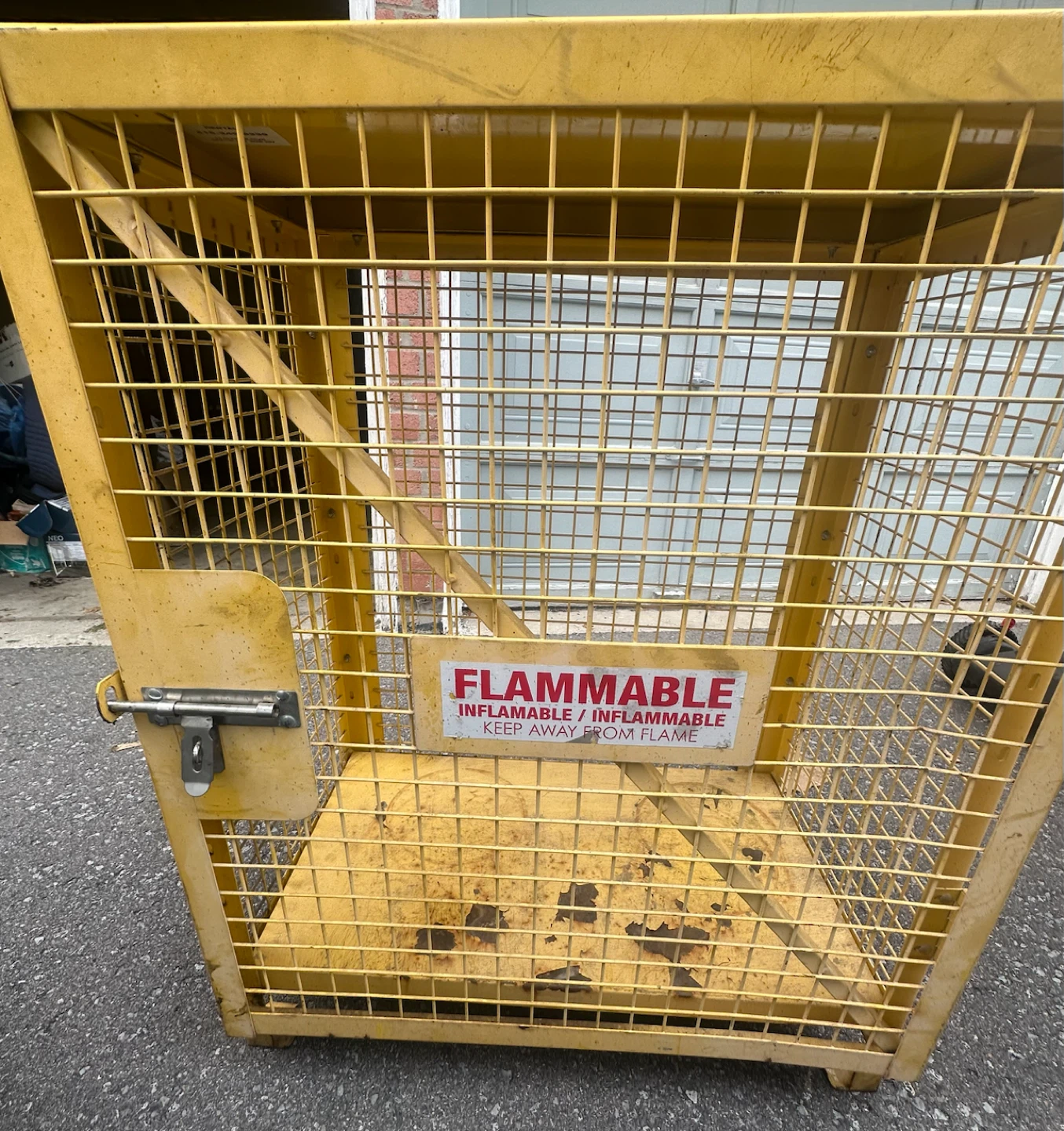 3 Propane Tank Storage Cages – Heavy Duty - photo 3