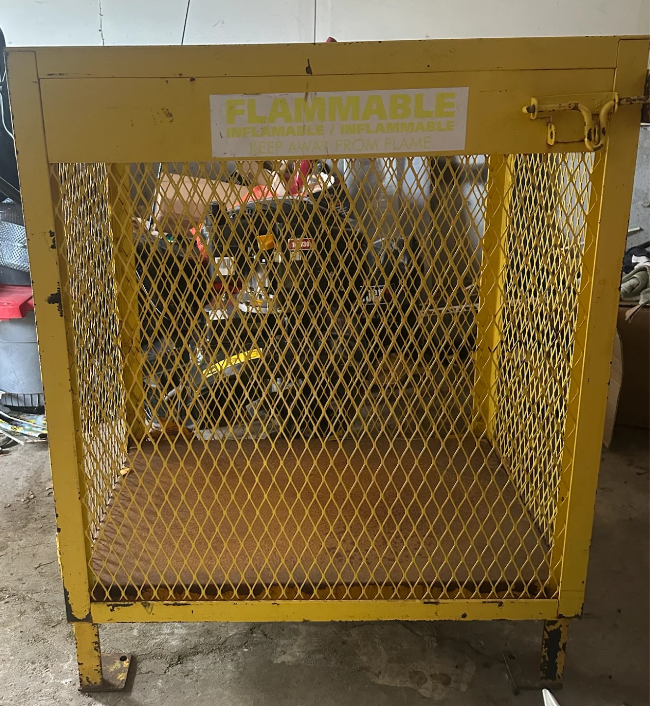 3 Propane Tank Storage Cages – Heavy Duty