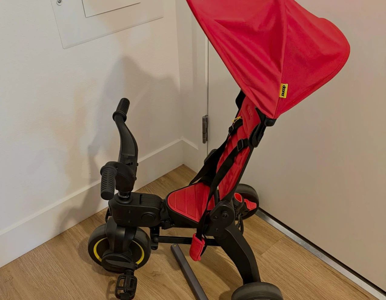 Doona Tricycle Red - photo 3