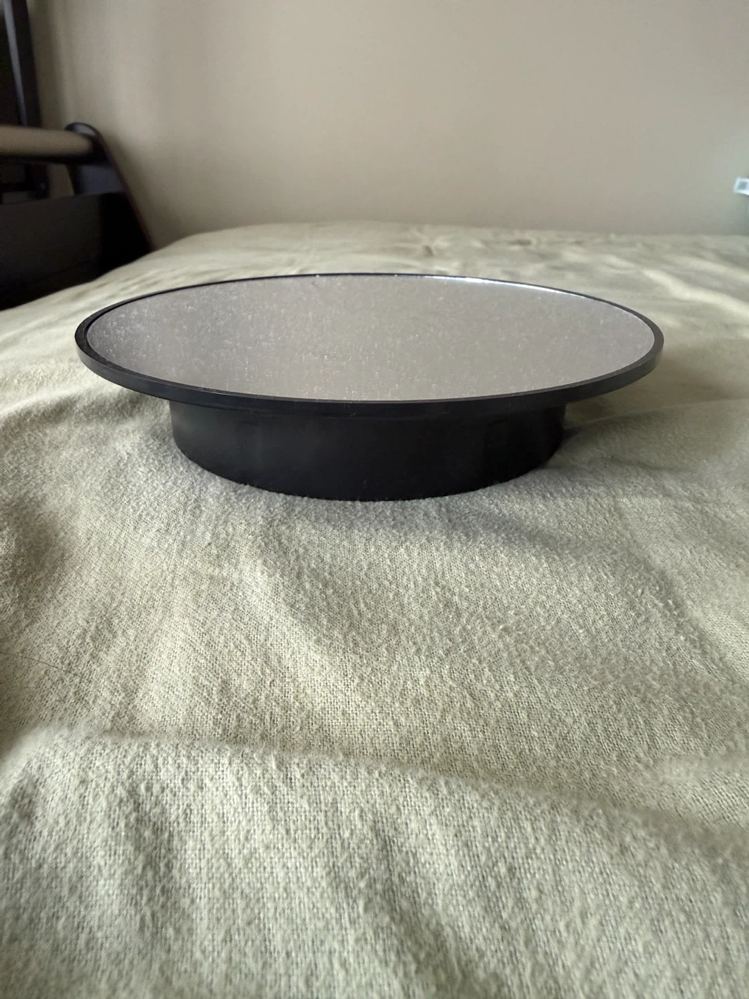USB Charging 360° Rotating Display Stand - photo 2