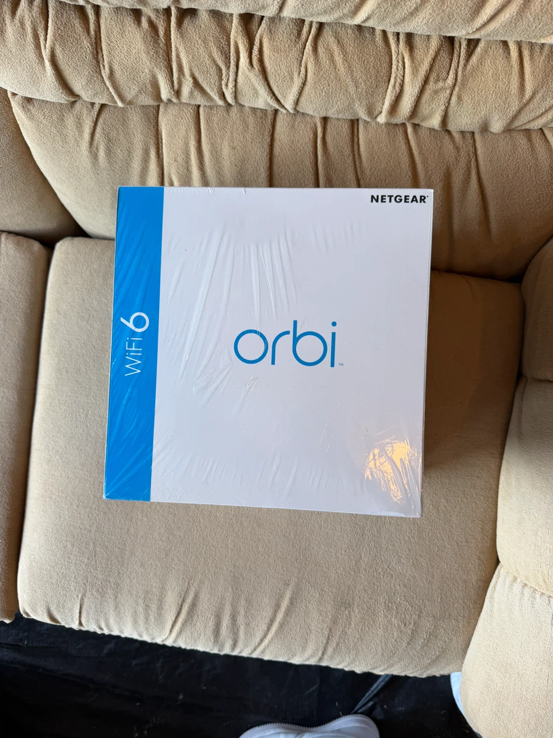 Netgear Orbi WiFi 6 Mesh System AX5400 - photo 2