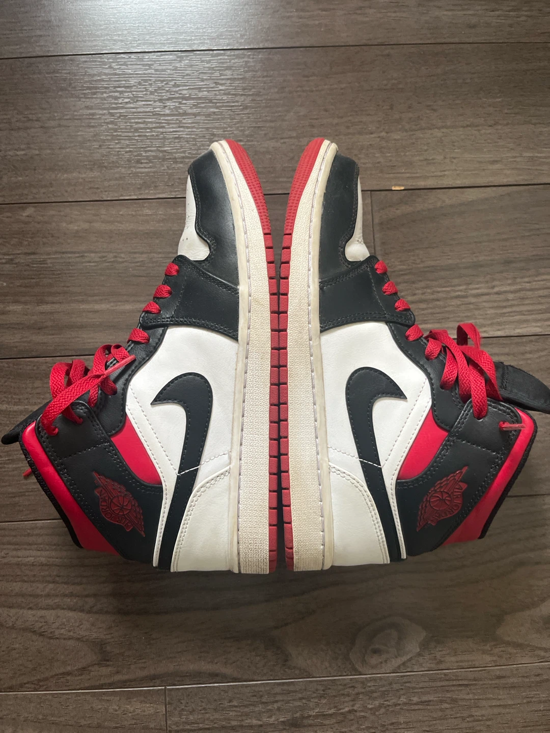 Air Jordan 1 Mid Gym Red & Black Shoes - photo 2