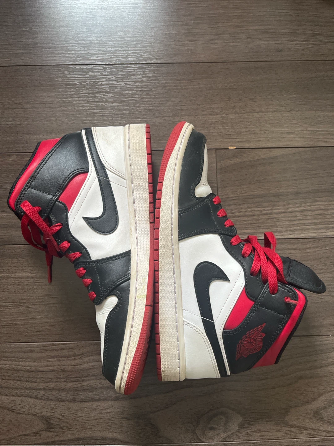 Air Jordan 1 Mid Gym Red & Black Shoes - photo 3