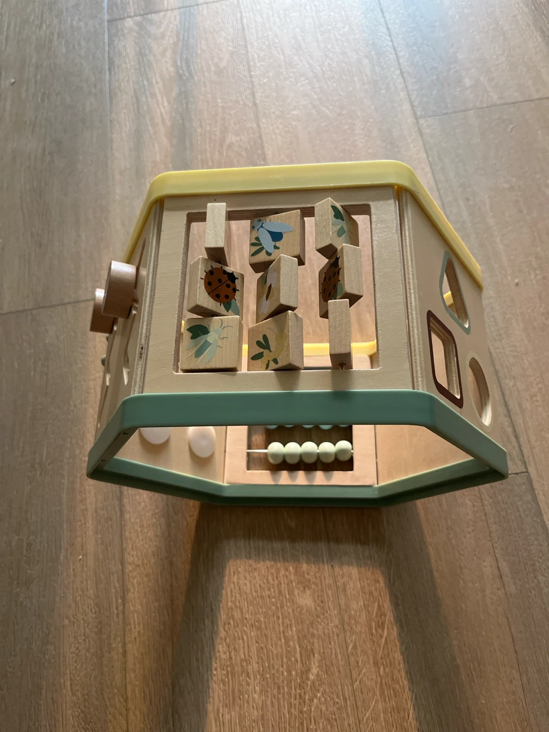 COCO VILLAGE Activity Cube - photo 2