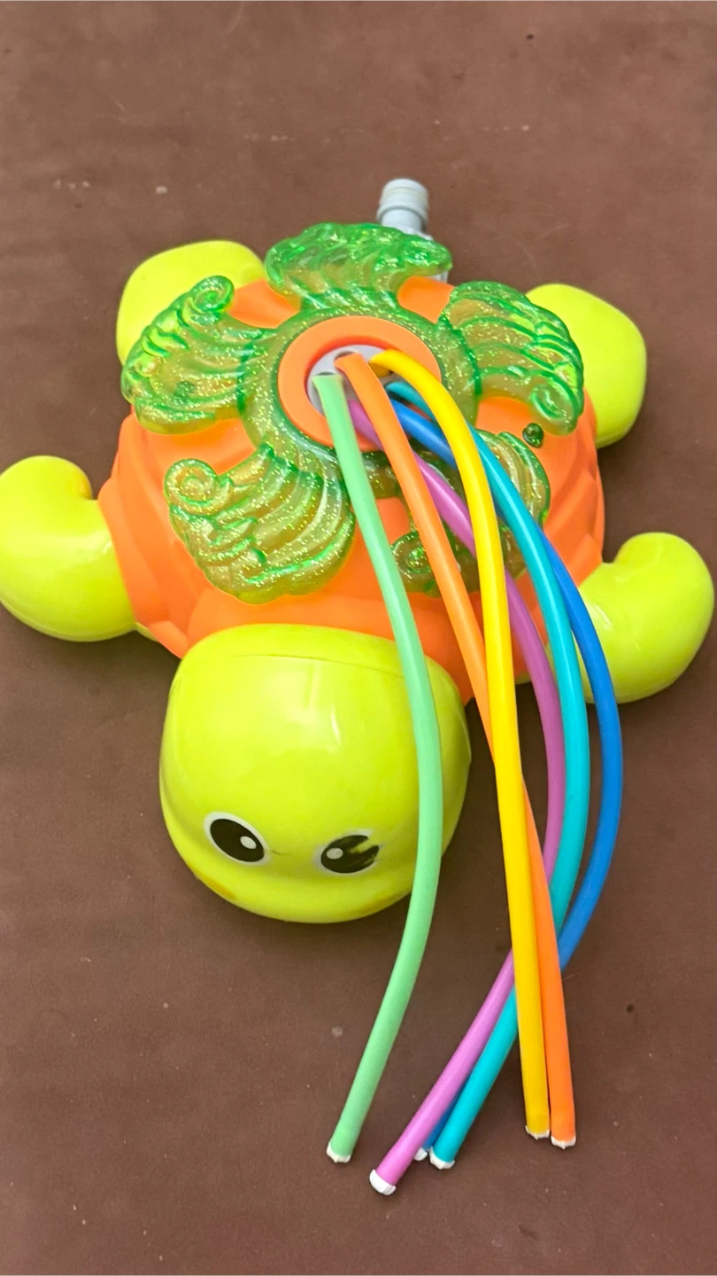 Kistoyz Turtle Water Sprinkler Toy