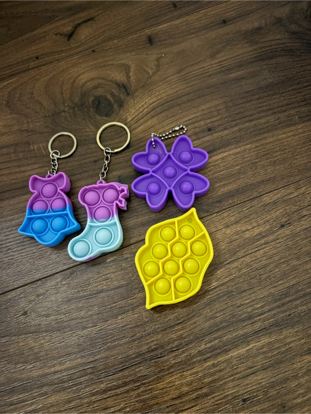 Mini pop it keychains