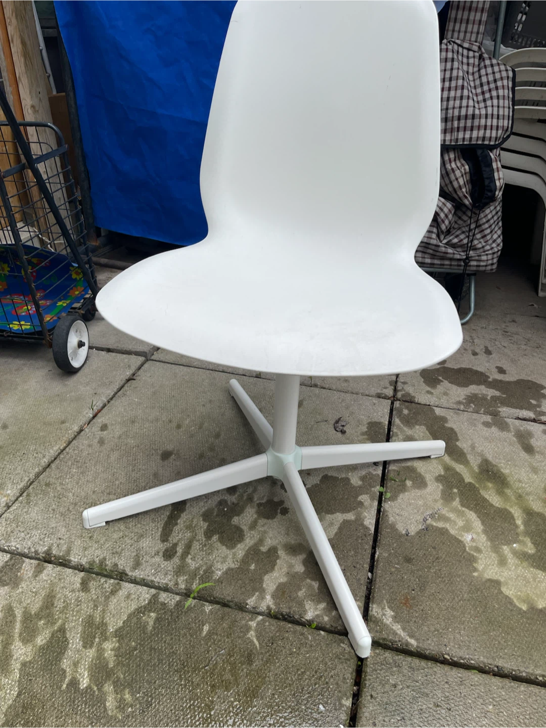 IKEA White Swivel Chair
