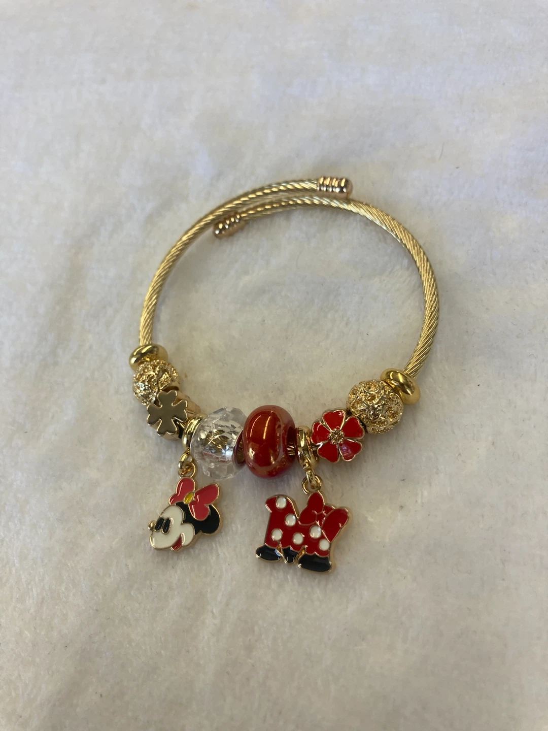 Gold Tone Minnie Mouse Charm Bracelet