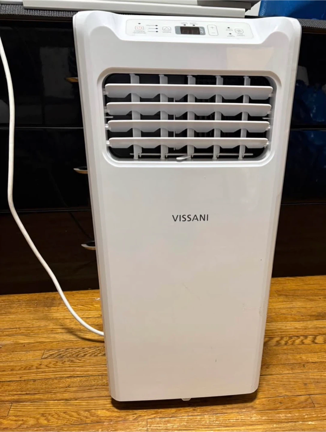 Vissani Portable Air Conditioner AP06CR1KW with Remote