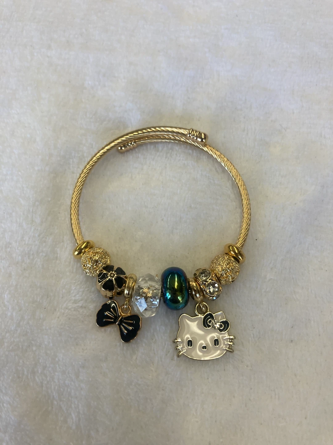 Hello Kitty Charm Bracelet - photo 2