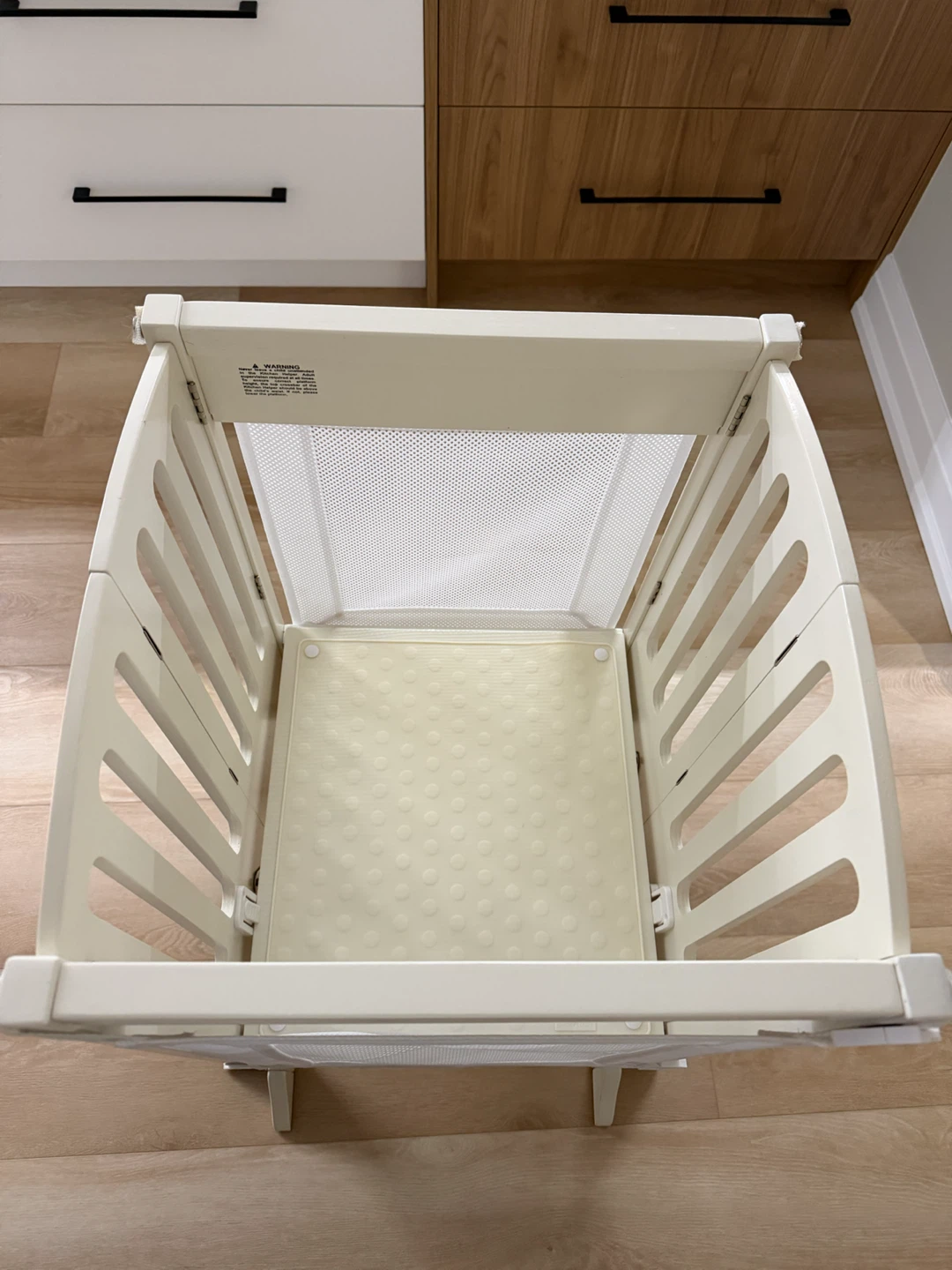 Guidecraft Learning Tower - white, foldable - photo 2