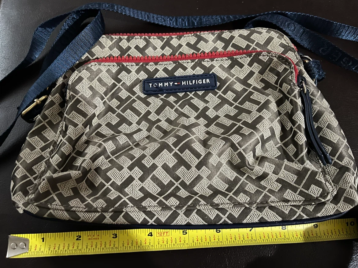 Tommy Hilfiger Crossbody Bag