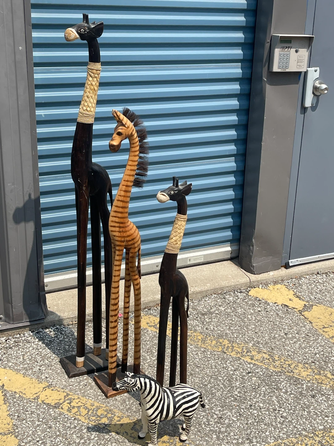 Wooden Animal Statues Giraffe and Zebra - photo 2