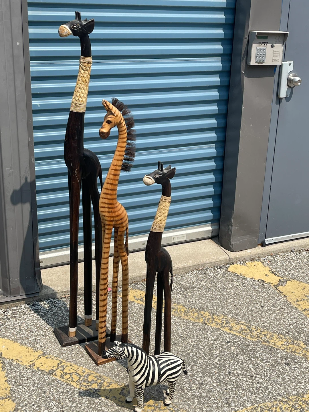 Wooden Animal Statues Giraffe and Zebra - photo 3