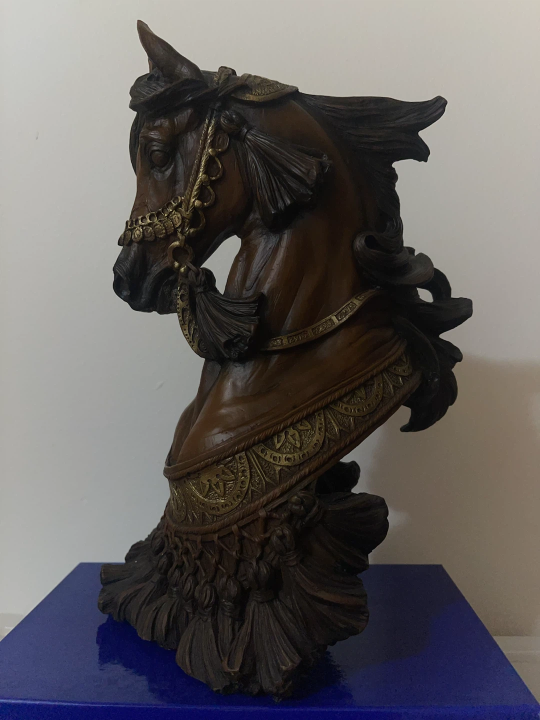 Decorative Horse Head Bust Sculpture - photo 2