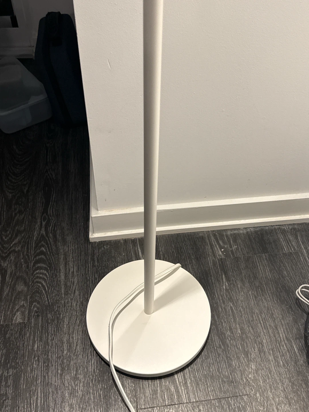 New White 3-Head Floor Lamp - photo 3