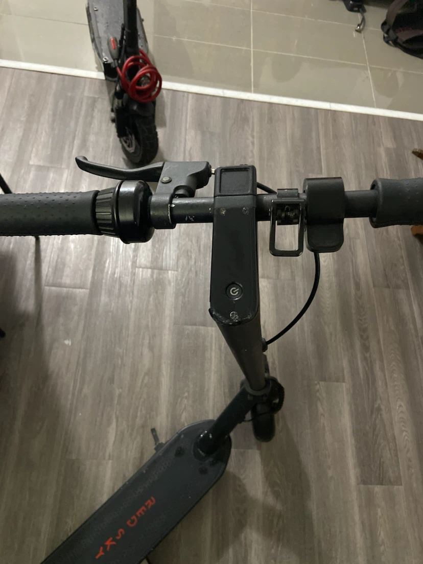 Broken VOLT Electric Scooter - photo 4