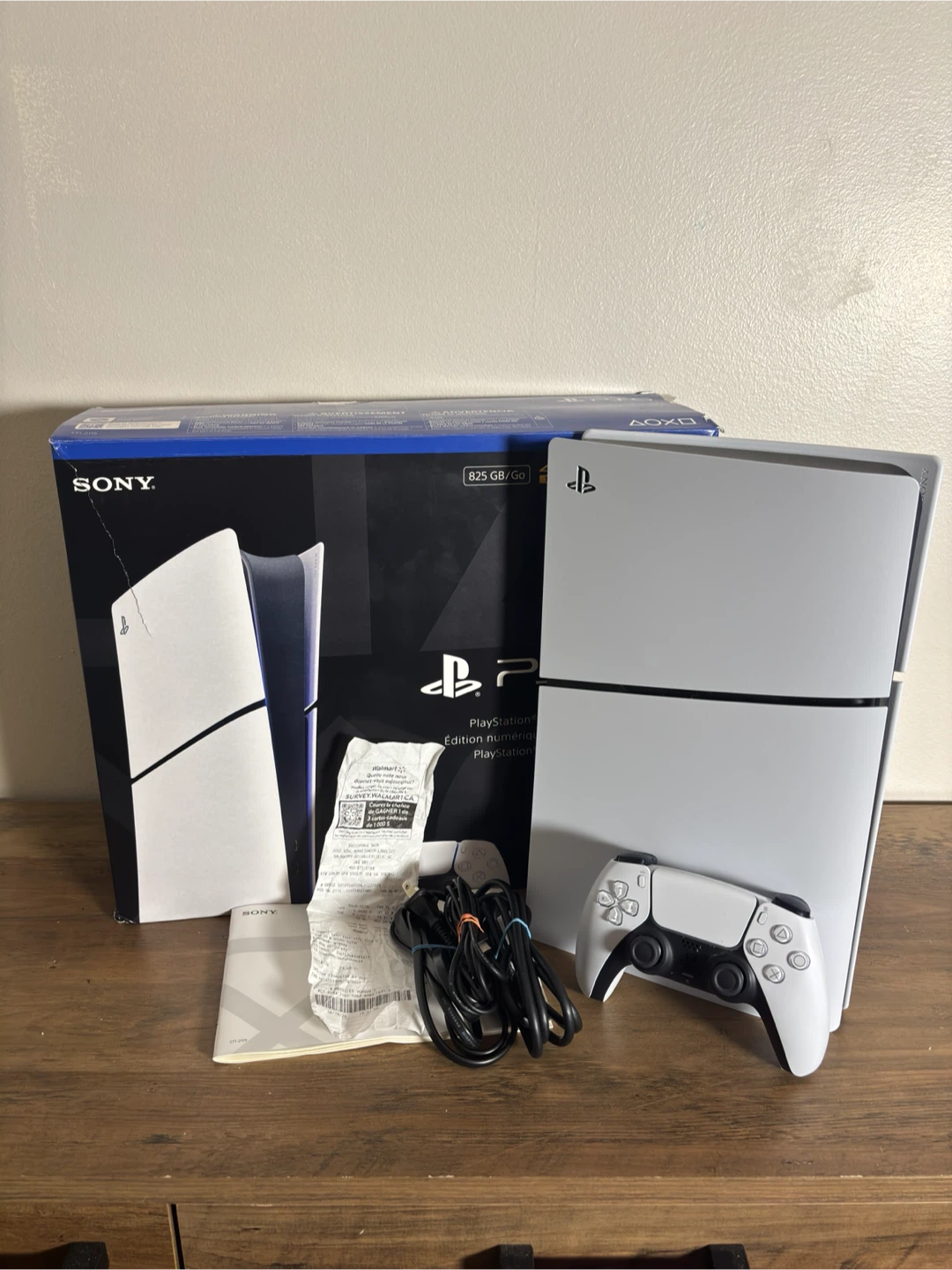 PS5 Slim Digital 825GB + Controller + Receipt & Warranty