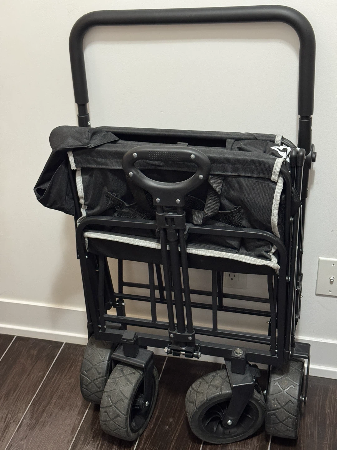 (READ FIRST) Collapsible Wagon Cart, sold as-is - photo 2
