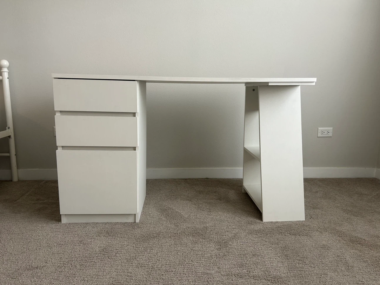 White Desk with Drawers and Shelves