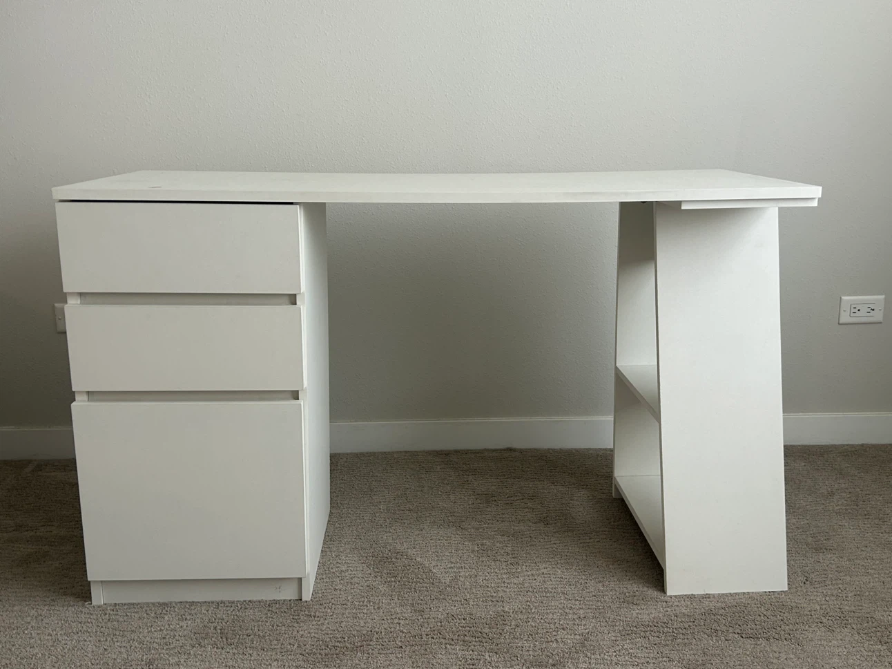 White Desk with Drawers and Shelves - photo 4