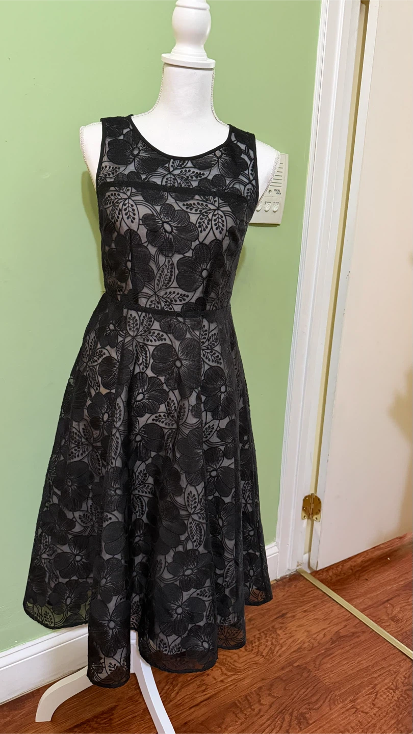 Black Lace Fit and Flare Dress - photo 2