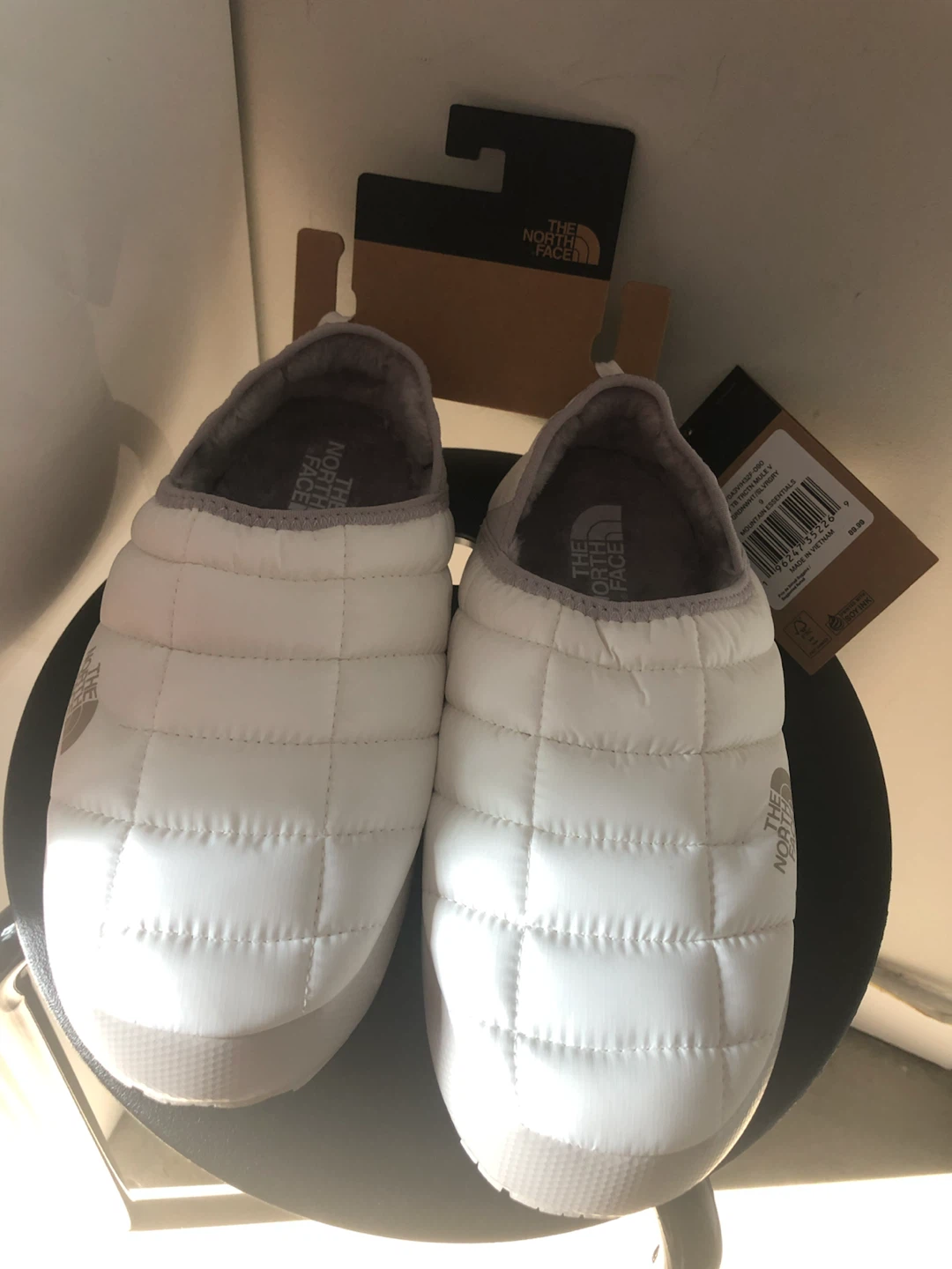 Women’s THERMOBALL™ Traction Mules V - Size 9