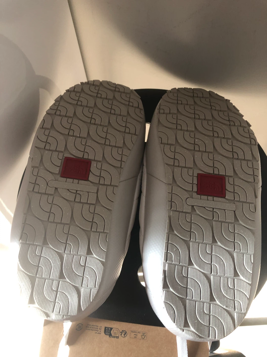 Women’s THERMOBALL™ Traction Mules V - Size 9 - photo 3