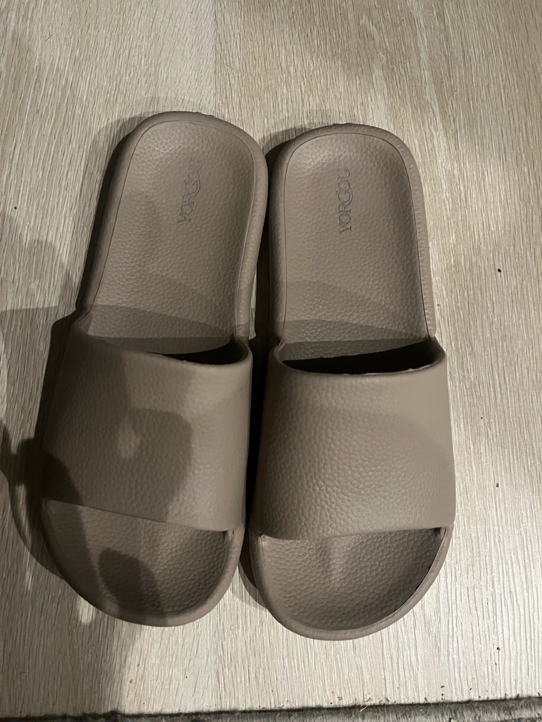 Yorgou Slides - Taupe - Medium - photo 5
