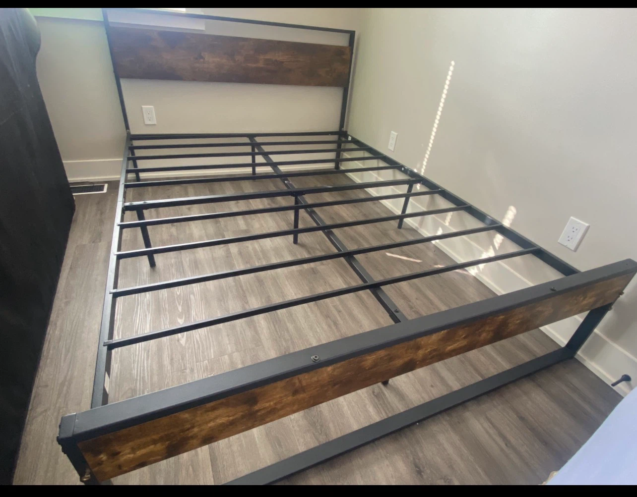 Metal Queen Bed Frame - photo 4