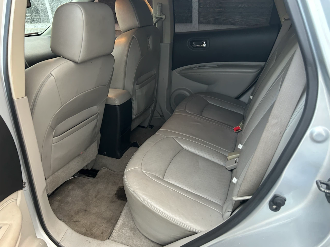 Nissan Rogue SV 2010 Silver - photo 4
