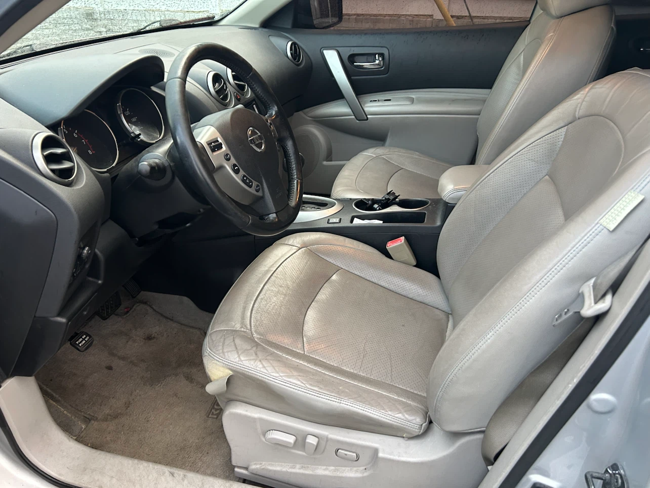 Nissan Rogue SV 2010 Silver - photo 5
