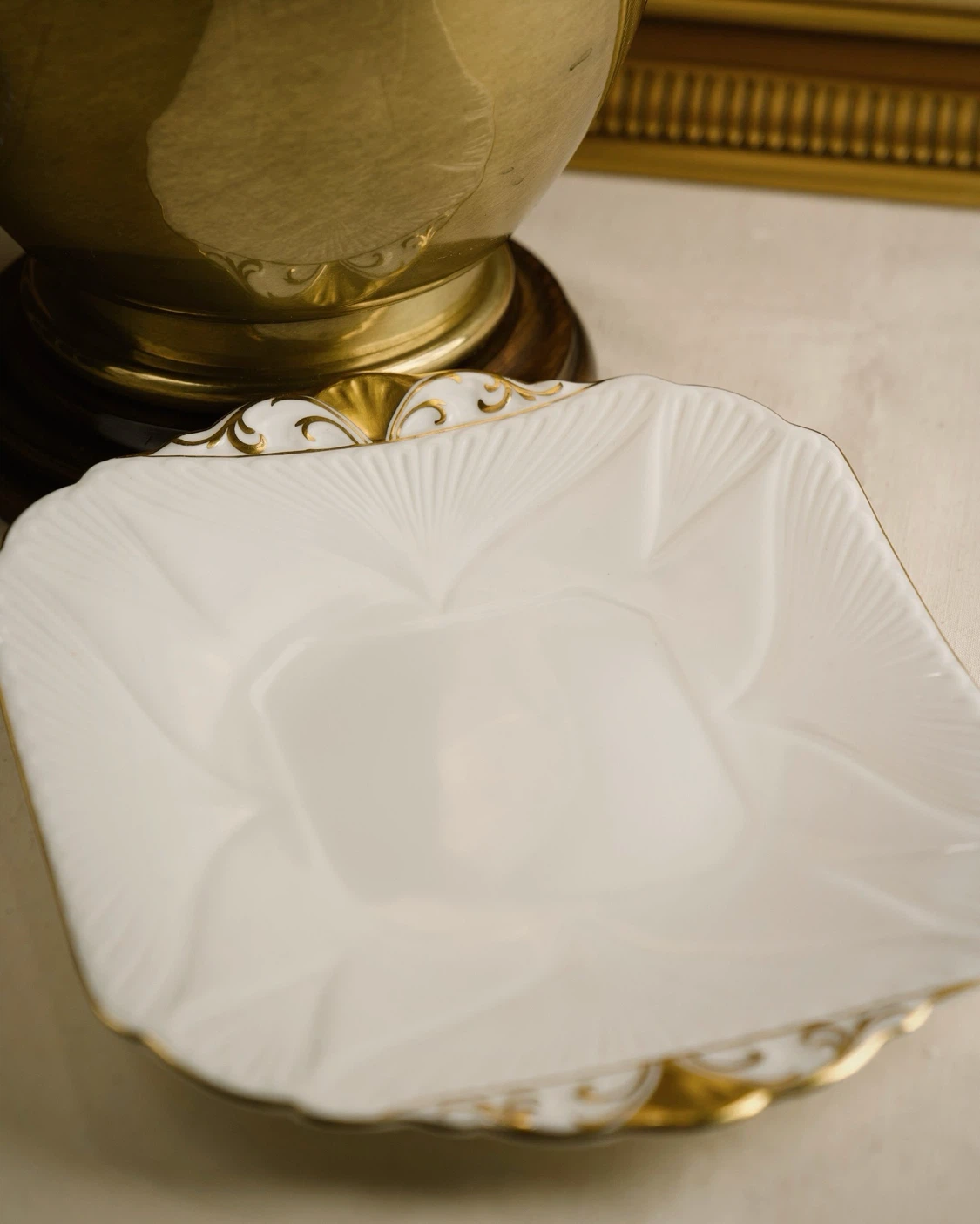 Shelley England Fine Bone China Serving Plate with Gold Trim