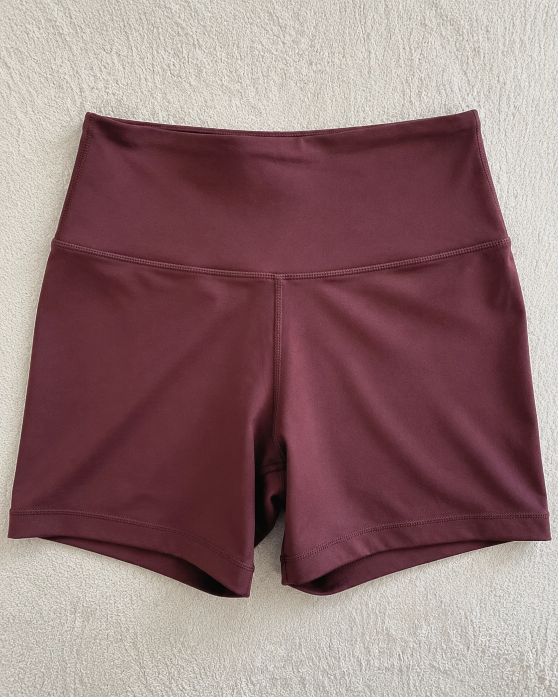 Yogalicious Lux Workout Shorts Size M