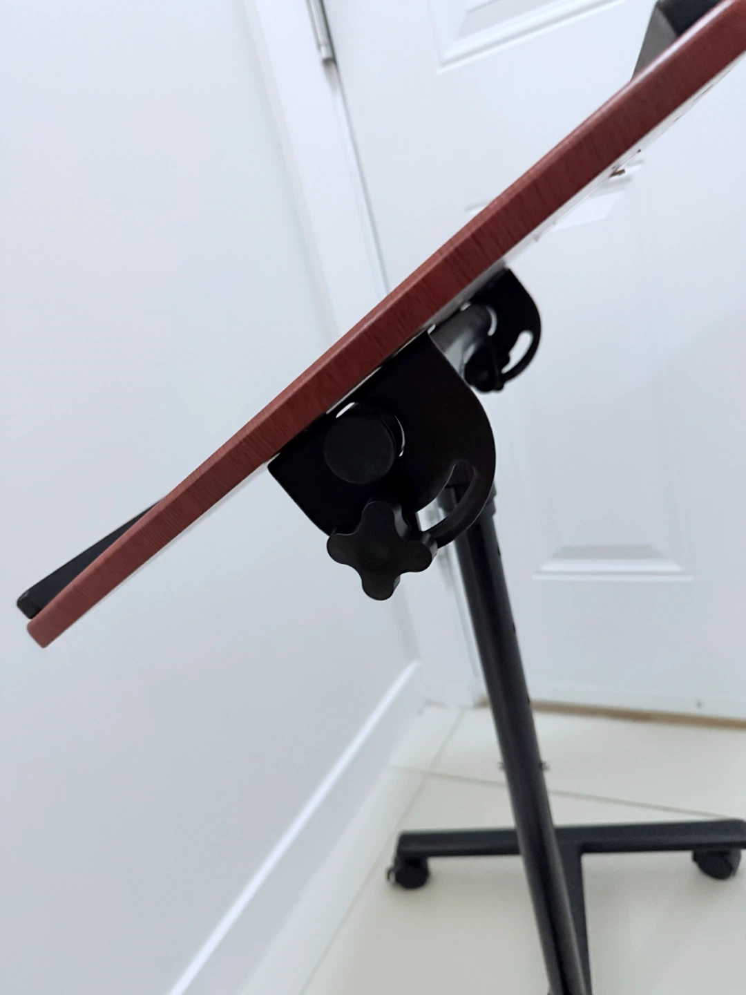 Adjustable Height Laptop Cart/Table - photo 2