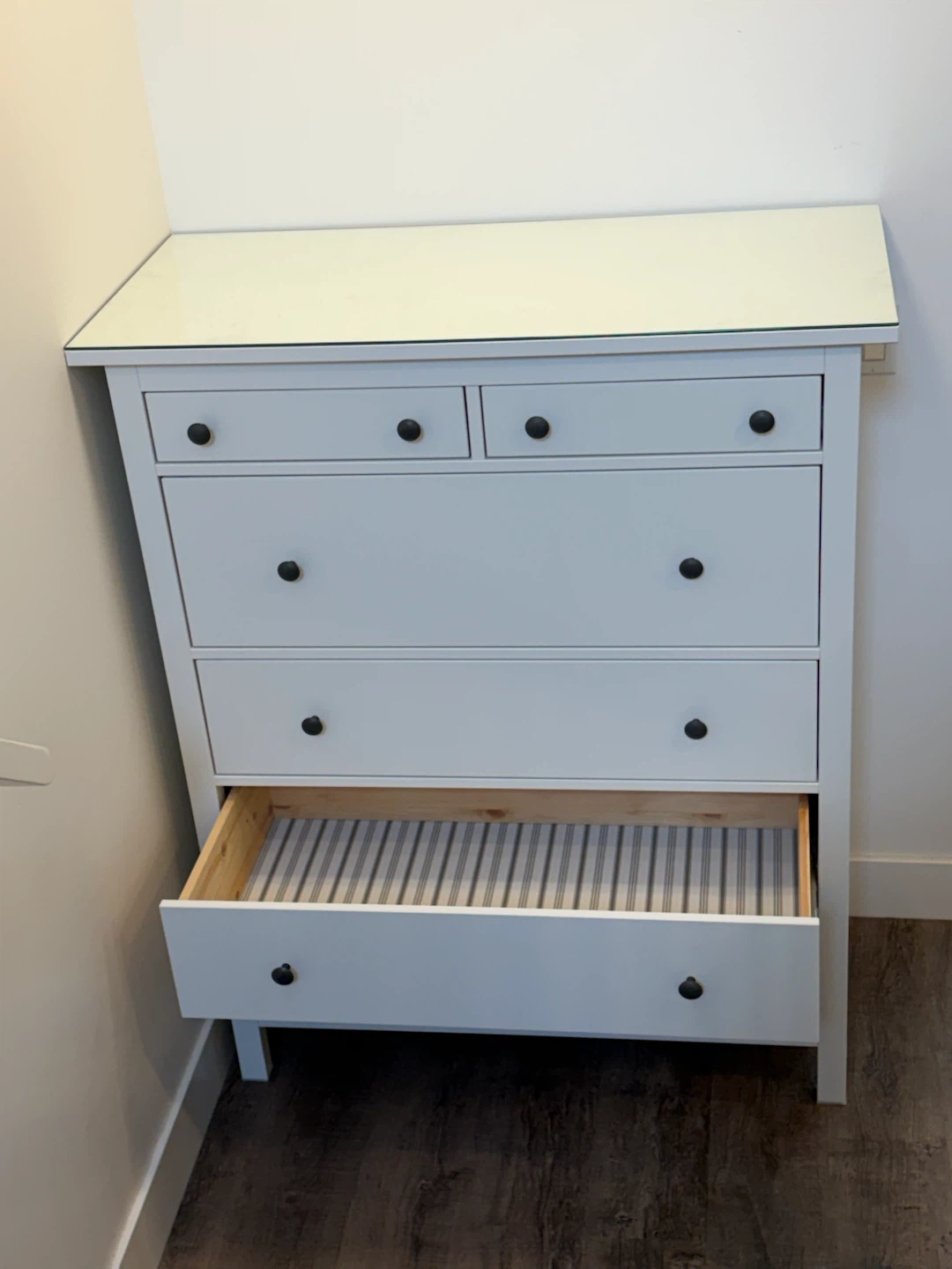 IKEA HEMNES Tall white dresser with glass top - photo 5