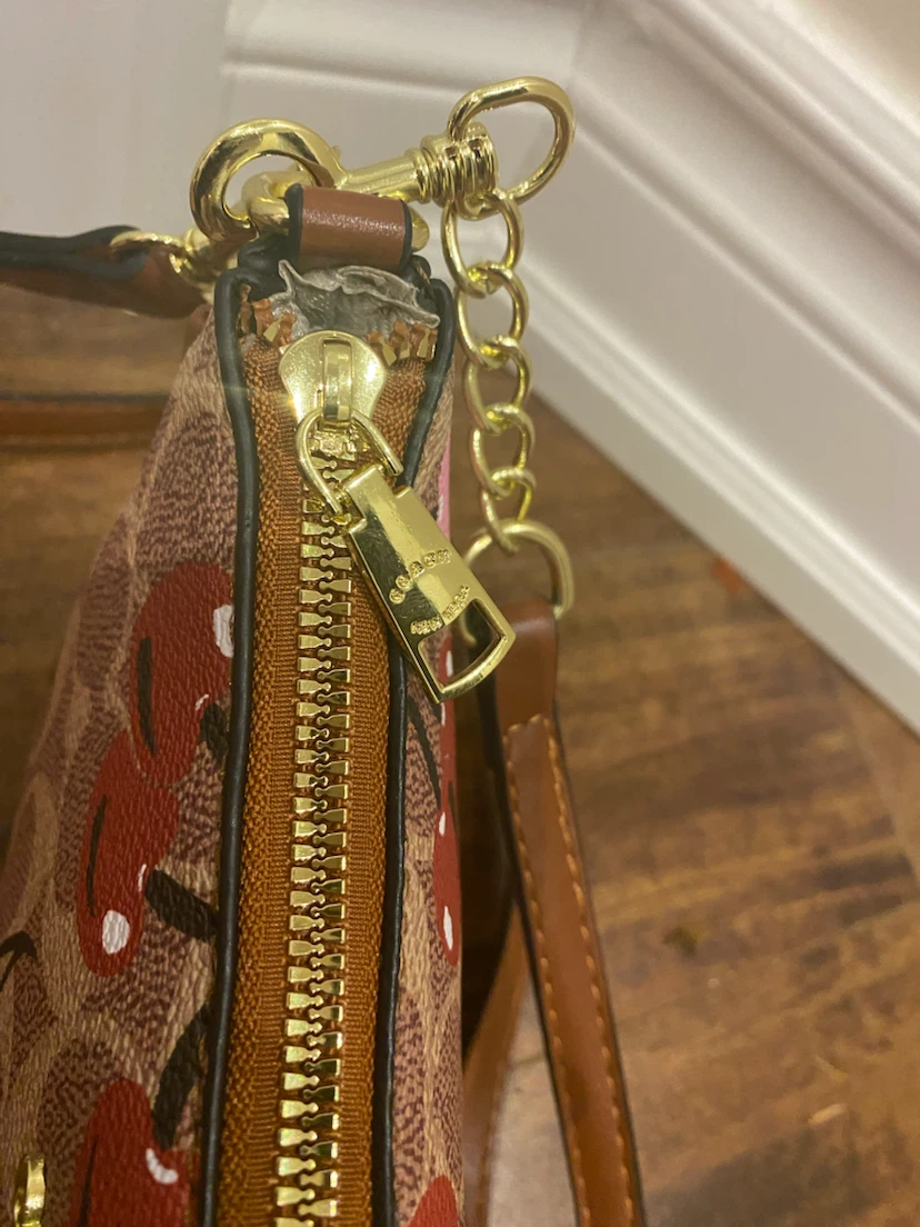 Coach Cherry Print Shoulder Bag - photo 4