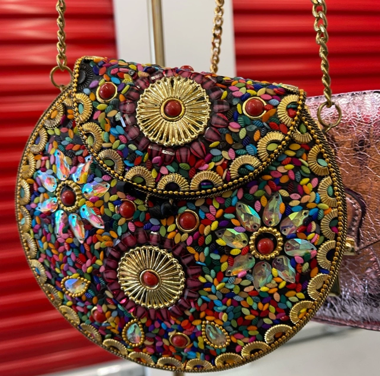 2 Gold Chain Purses - photo 3