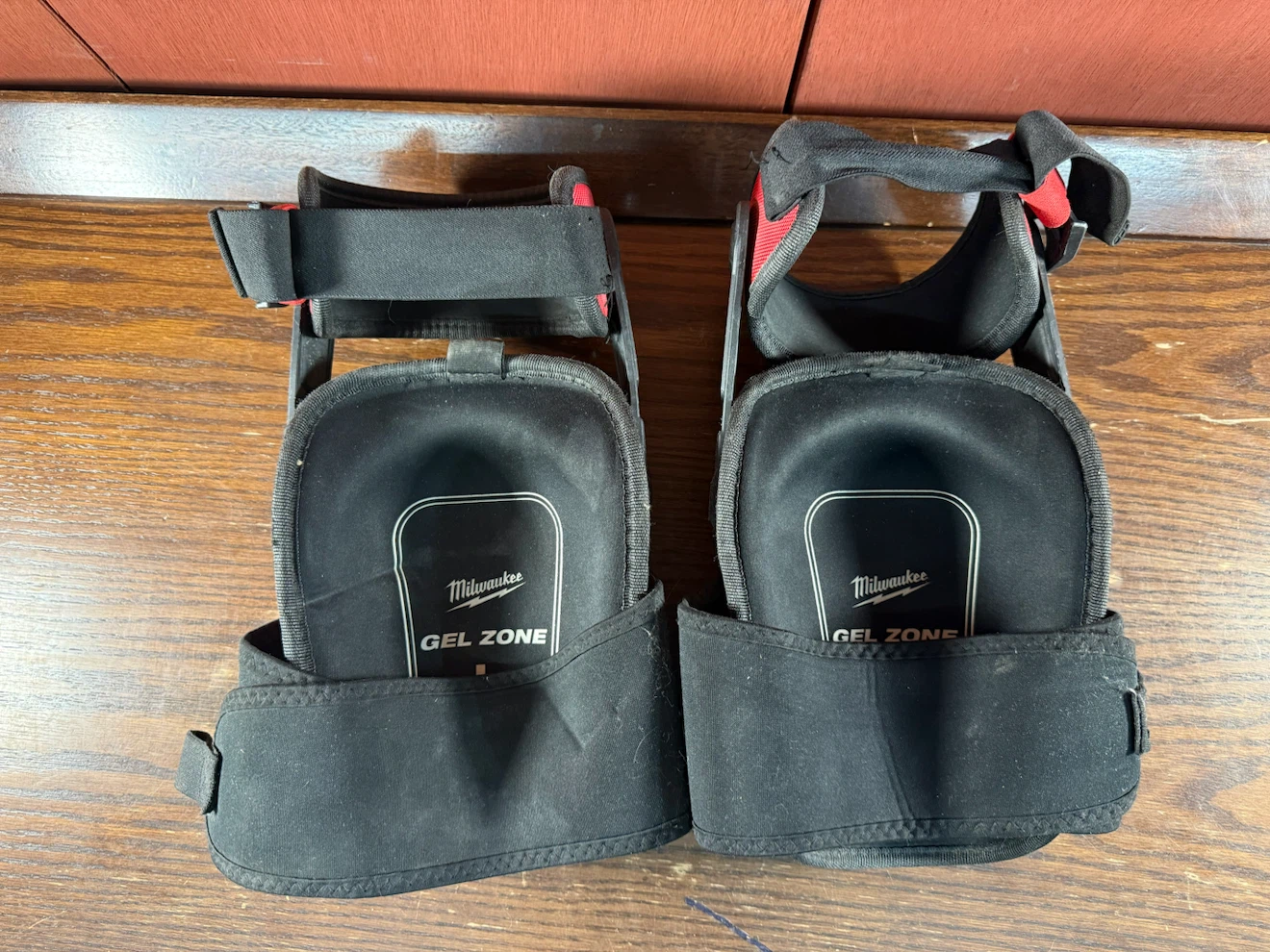 Milwaukee Stabilizer Performance Knee Pads - photo 3