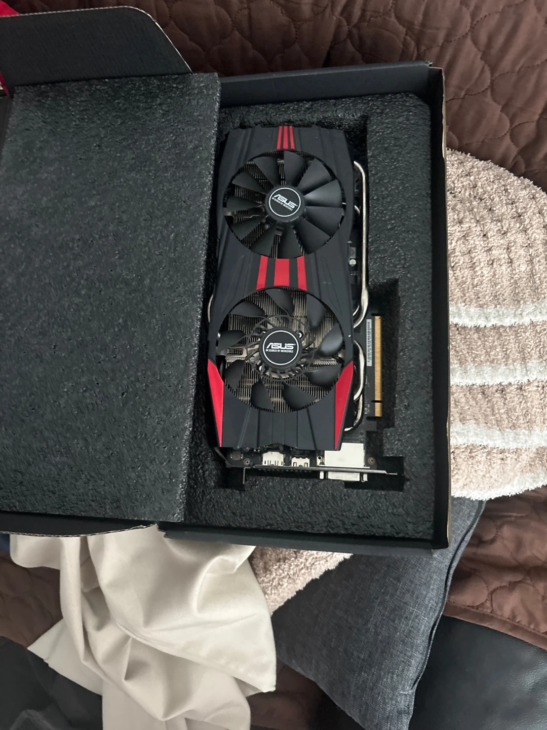 ASUS DirectCU II r9 290 4gb Graphics Card