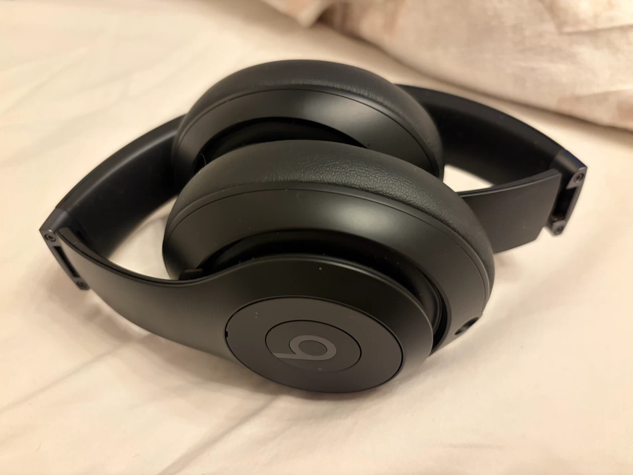 Beats Studio Pro Wireless Headphones - Black (warranty included) - photo 2