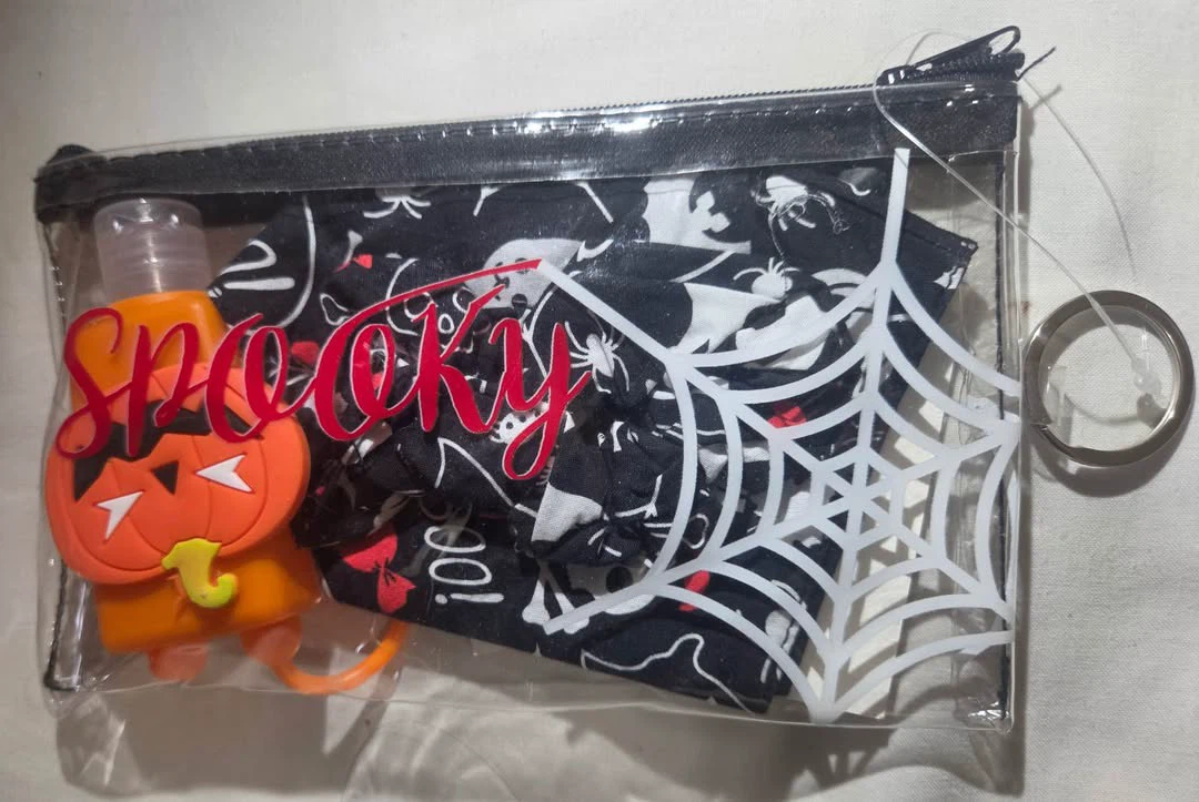 Brand New Halloween Cotton Face Mask & Sanitizer Pouch Sets - photo 5